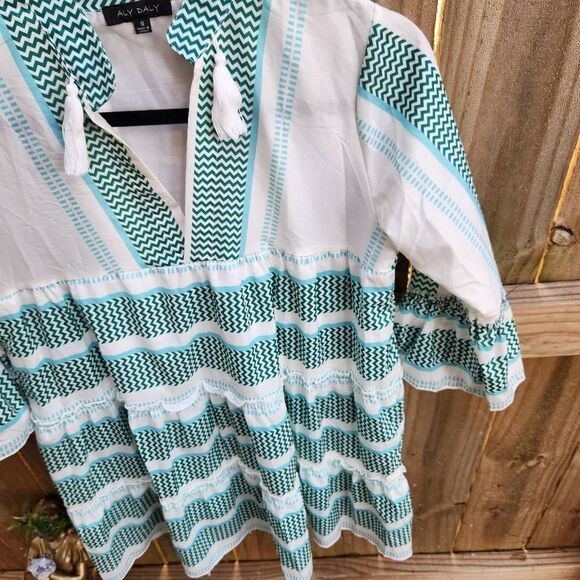 Aly Daly Ruffle Tunic Blouse White Teal Fringe Tassles Women's Small - Picture 5 of 6